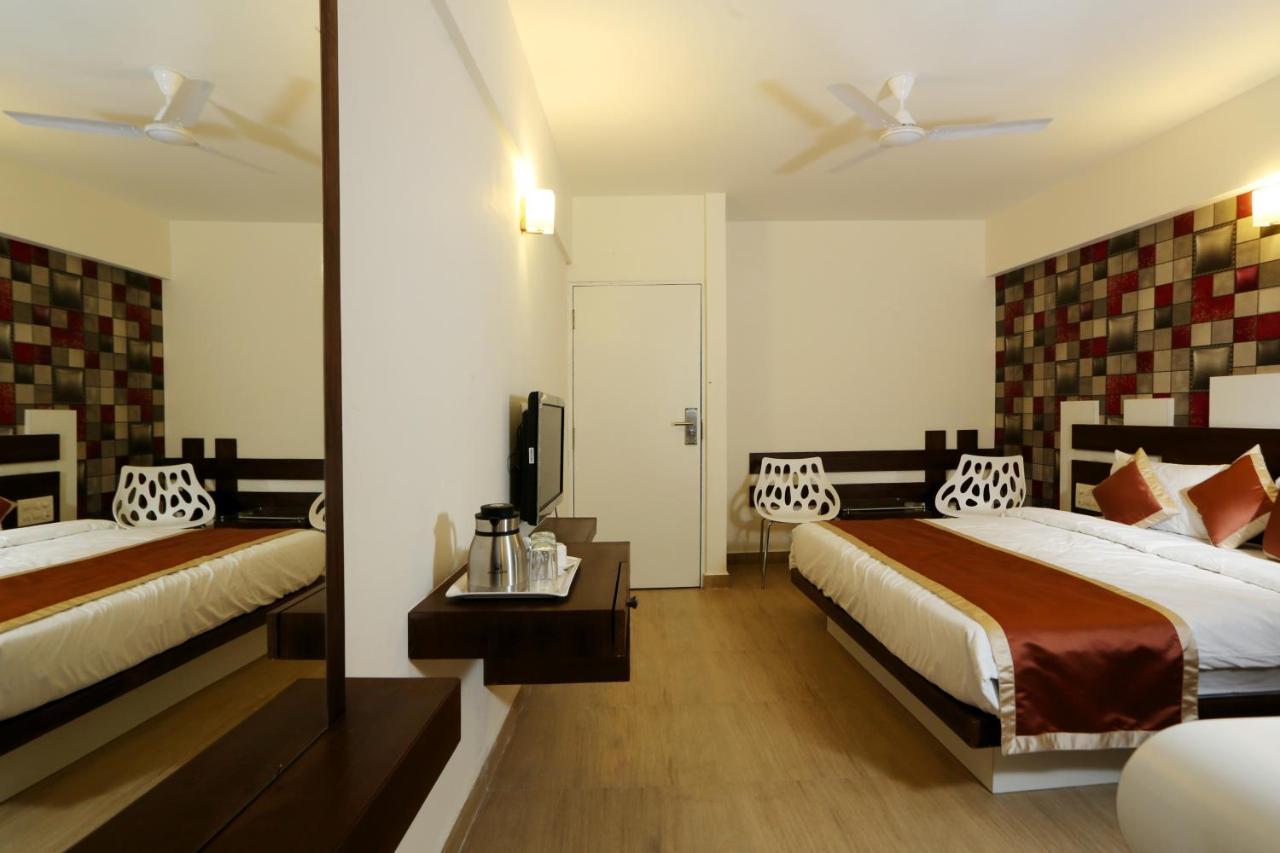 Moriz Inn Mysore Exterior foto